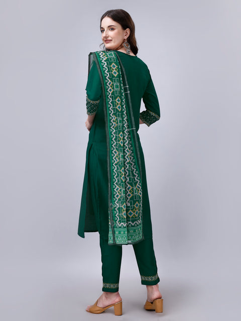 Attire Empire Women Silk Blend Green Embroidery Kurta & Pant & Printed Dupatta Set