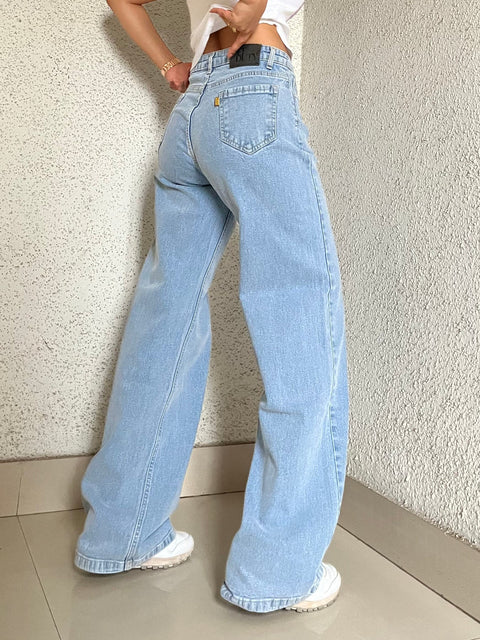 XWAGER Women High-Waisted Relaxed Fit Light Blue Denim Cargo Jeans